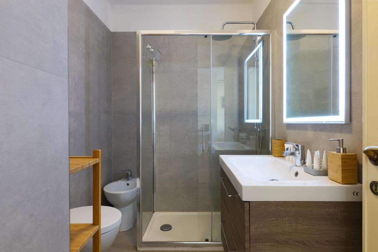 Duomo Luxury Apartment VII ميلان المظهر الخارجي الصورة
